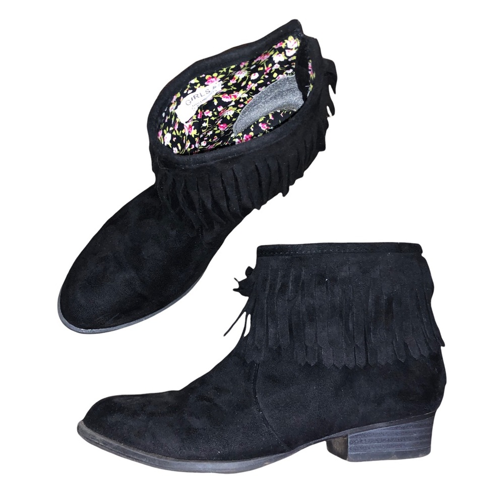 Report Kristie Girls Fringe Faux Suede Black Boots
